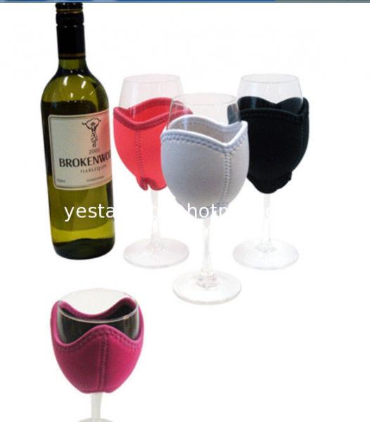 Decorative 3mm neoprene wine glass cooler with embroidery monogram logo