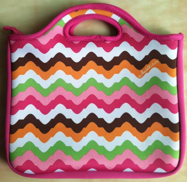 Colorful wave tablet case 10